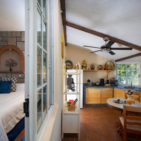 La Cruz de Huanacaxtle Villa Bella Bed & Breakfast Inn المظهر الخارجي الصورة