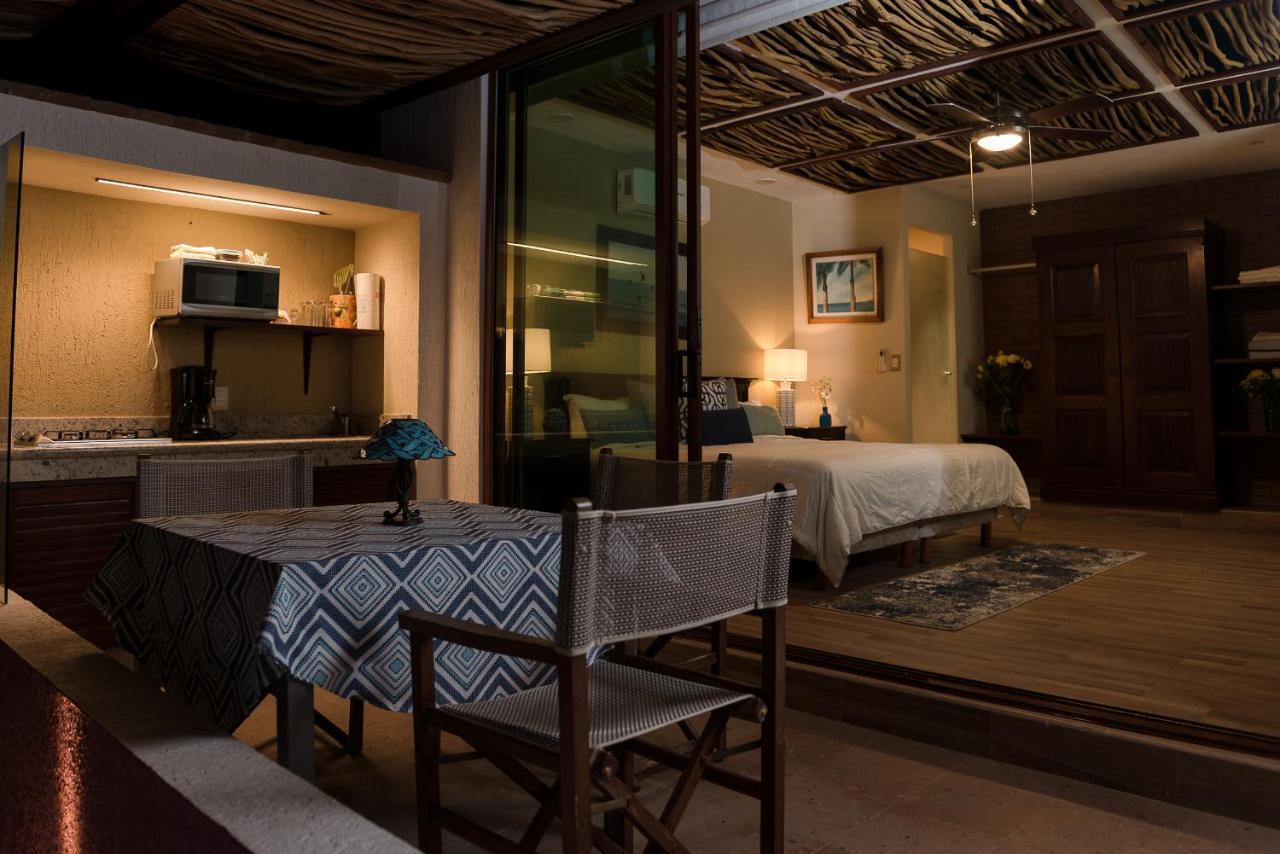 La Cruz de Huanacaxtle Villa Bella Bed & Breakfast Inn المظهر الخارجي الصورة